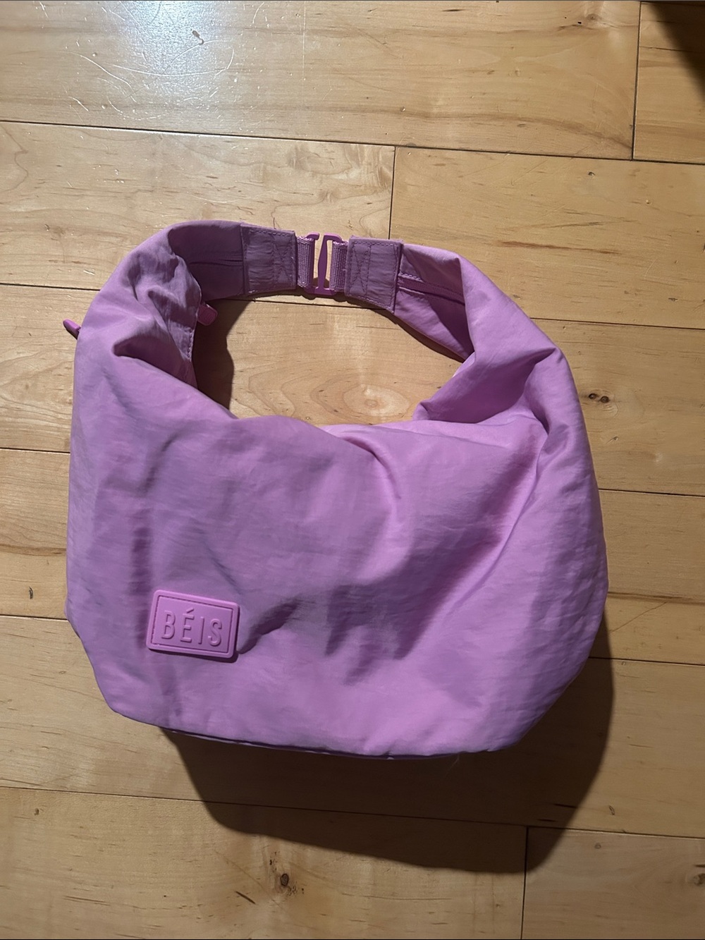 Beis The Crescent Catchall in Berry